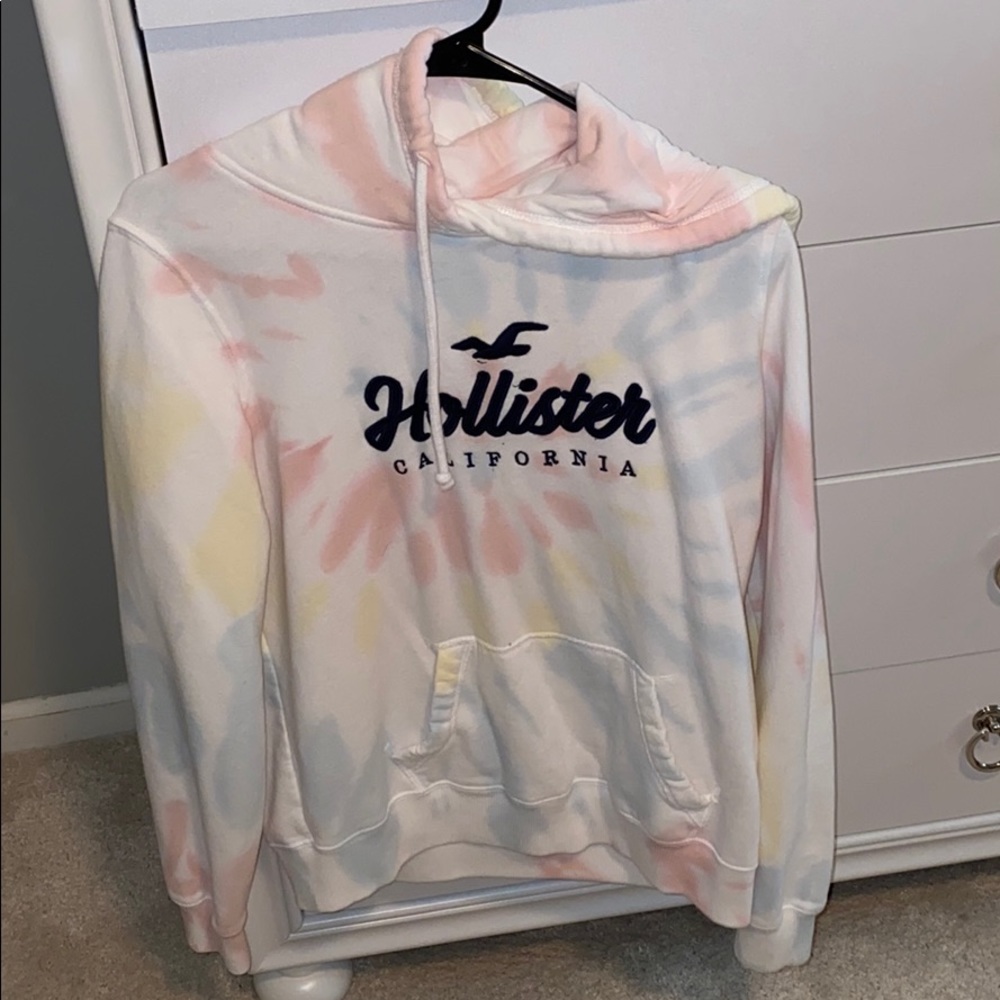 Hollister Comfy Sweatshirt
